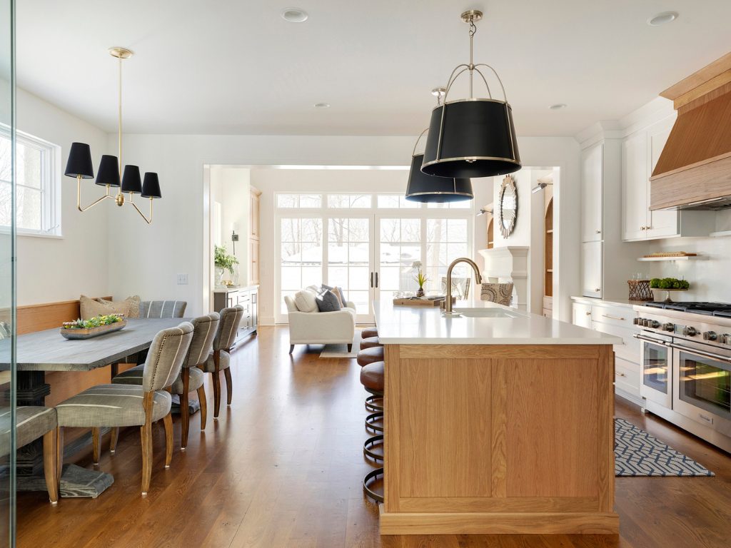 Custom Homes Wayzata Tudor 9